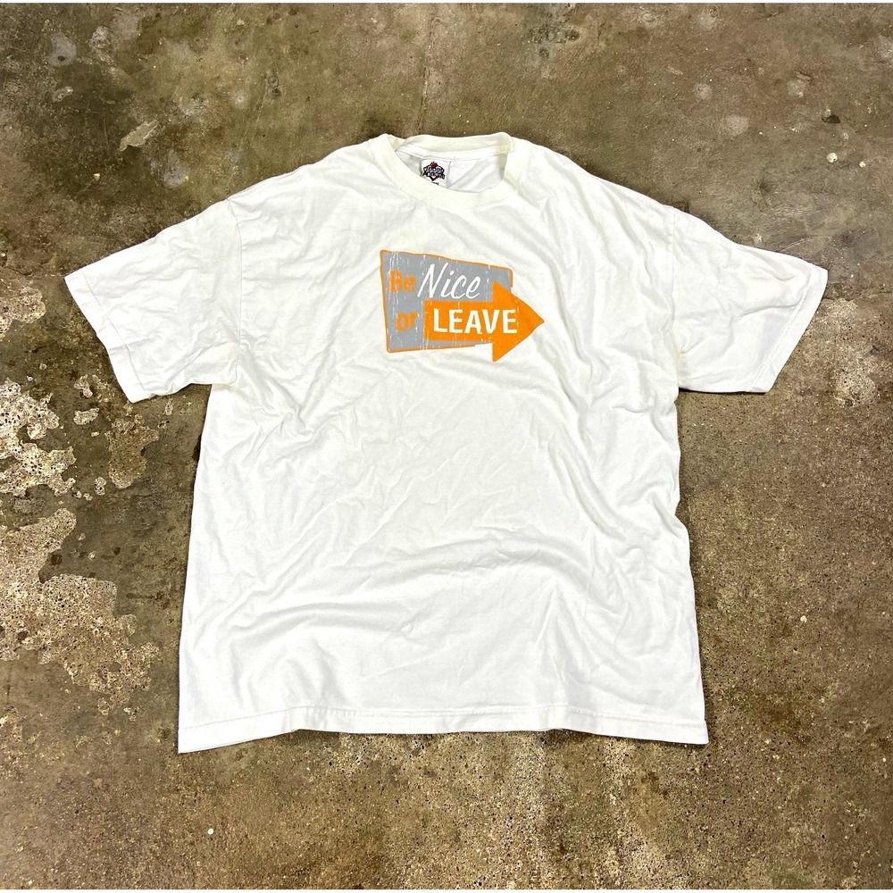 Vintage 90s House Of Blues T-Shirt Size XL White Be Nice Or Leave Graphic